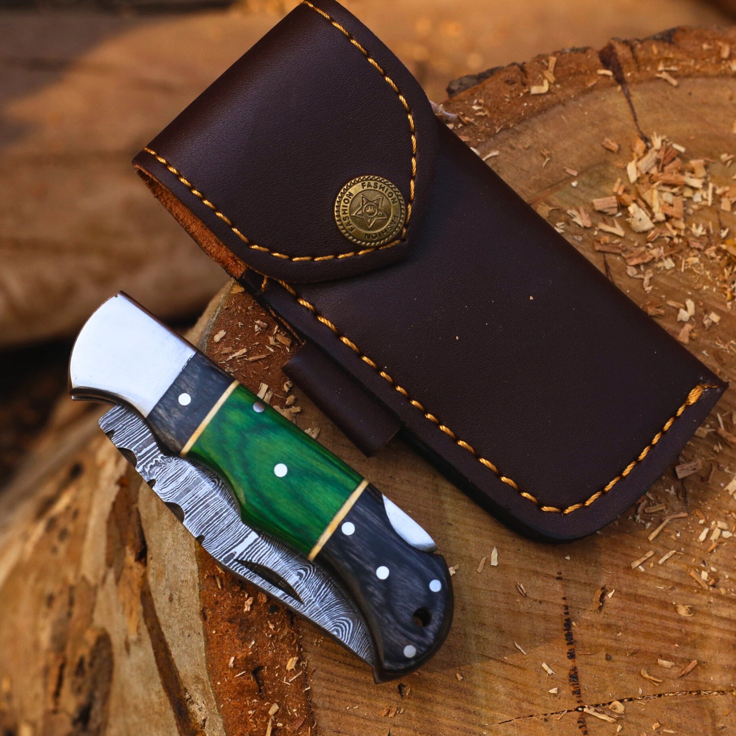 Pocket / Hunting Folding Knife In Damascus With Leather Cover