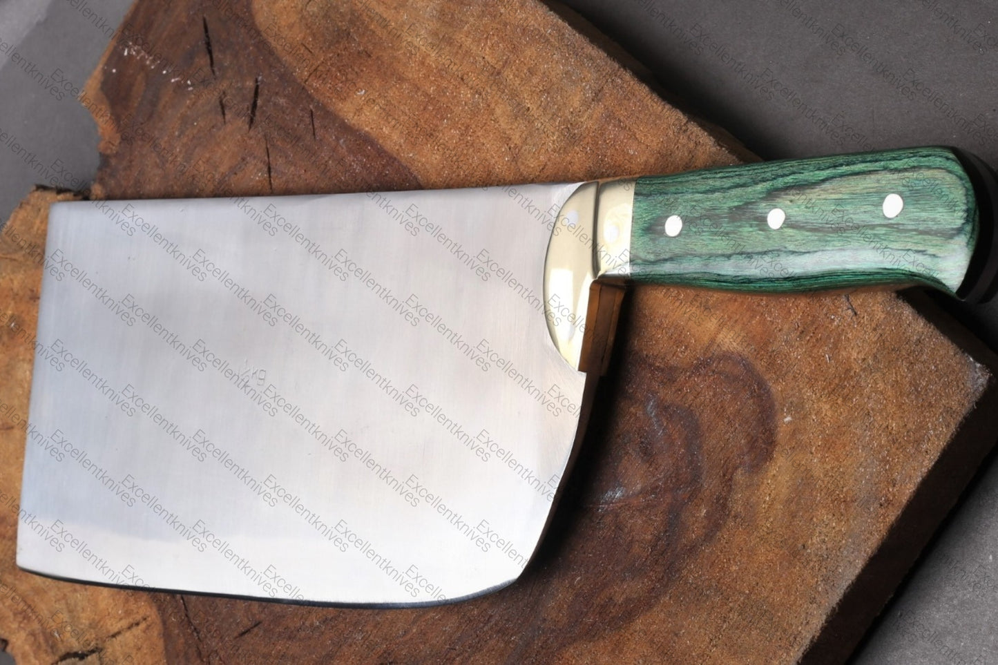 Excellent 1.5Kg Cleaver In Russian Rail Carbon With Brass Finishing