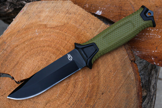 Serrated Survival Knife – 11.5 cm Blade – Just ₨3,850 (Save ₨1,100) – Wazirabad