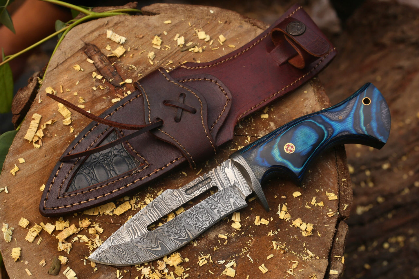 Damascus Bobcat Hunting Dagger  In Colored Wood (Total length 10.3 inches ) with Leather Cover