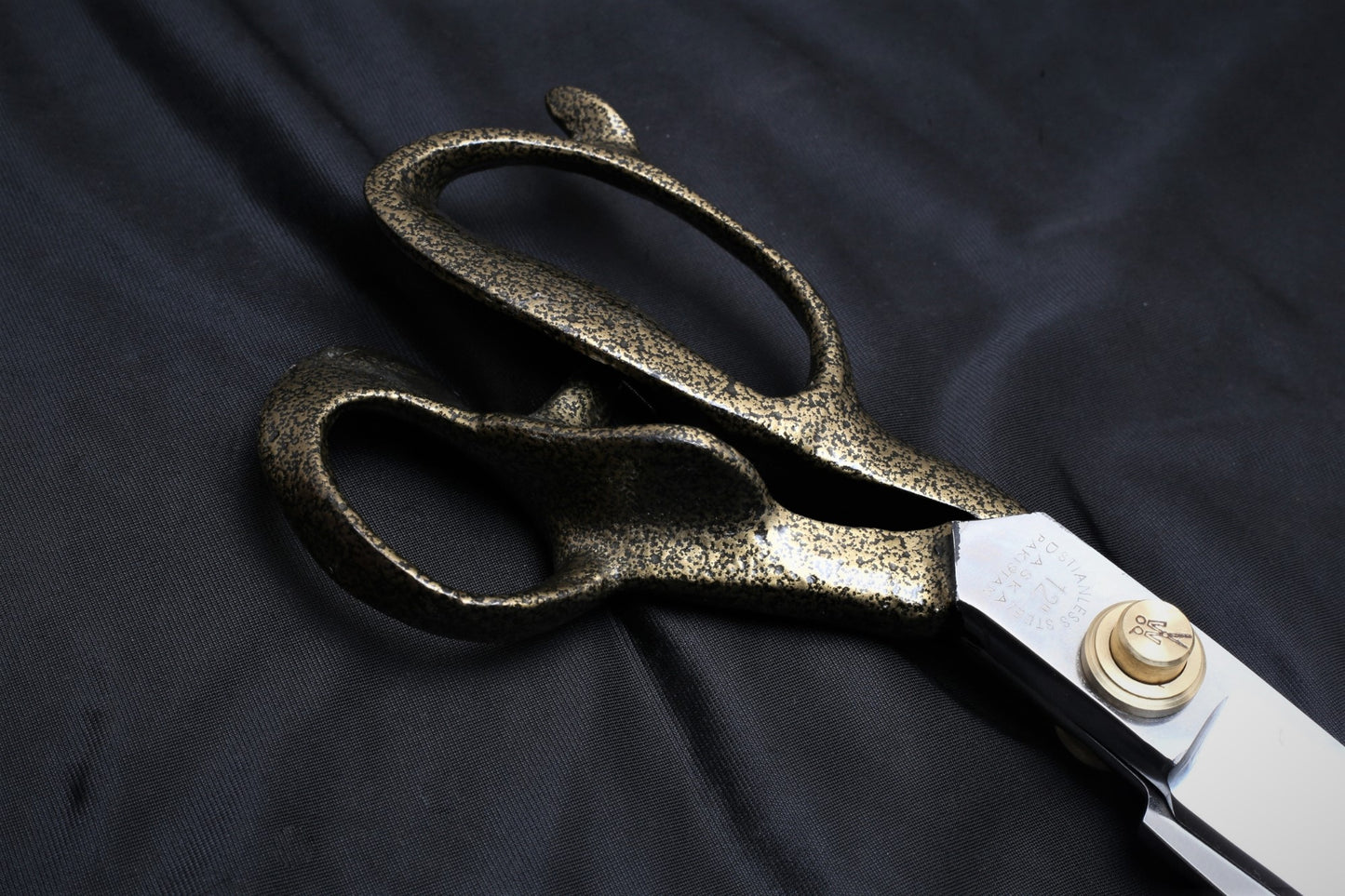 Weaver Bird Instruments High Class 12″ Stainless Steel Tailor Scissor