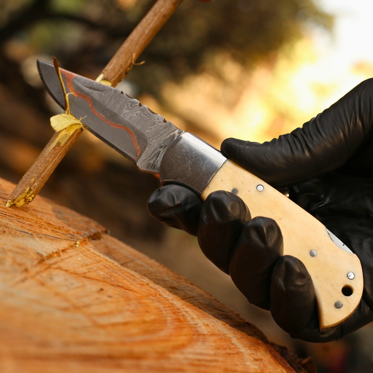 Copper-Inlaid Damascus Folding Knife with Bone Handle & Leather Cover