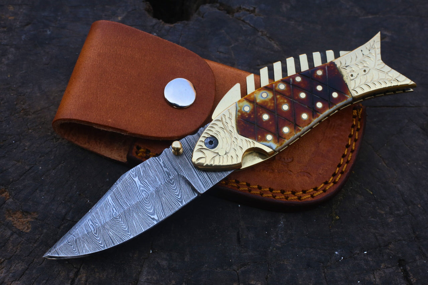 Fish Handle Folding Knife – Damascus Steel Blade with Bone & Brass Handle (Total length 8.2 inches )