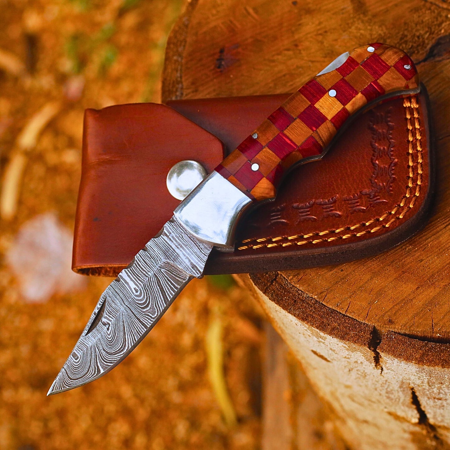 Hand-Forged Damascus Steel Folding Hunting Knife With Cover– Chess Pattern Pakkawood & Rosewood Handle