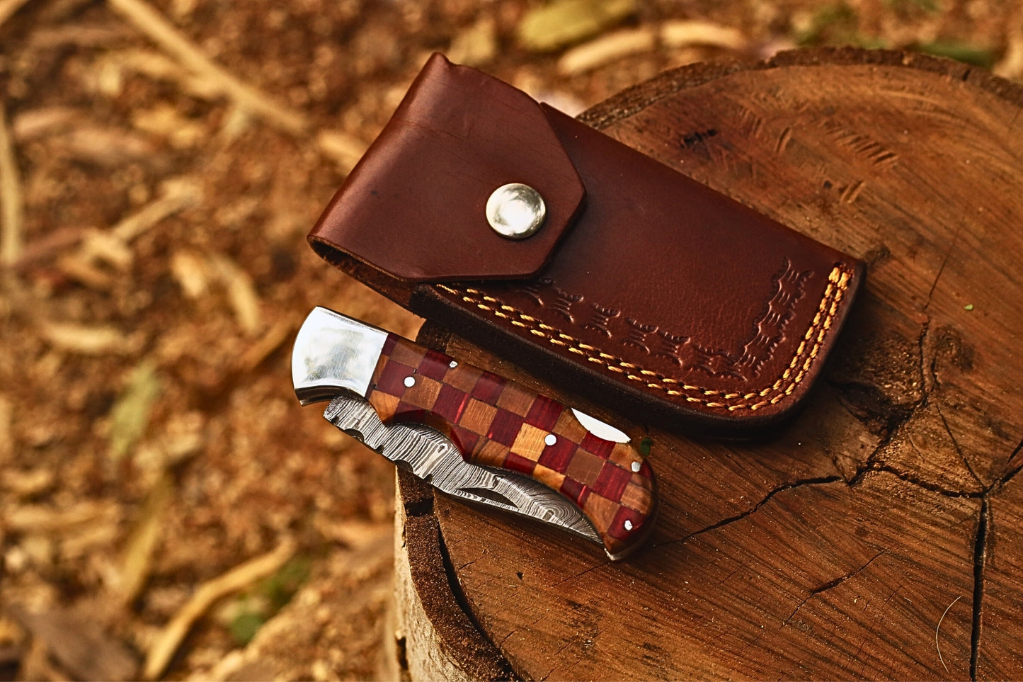 Hand-Forged Damascus Steel Folding Hunting Knife With Cover– Chess Pattern Pakkawood & Rosewood Handle