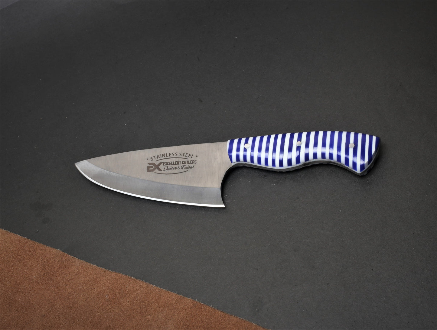 Excellent Skinner - J2 Steel Blade With Acrylic Handle 1Pc  ( Total Length 9.5 Inches)