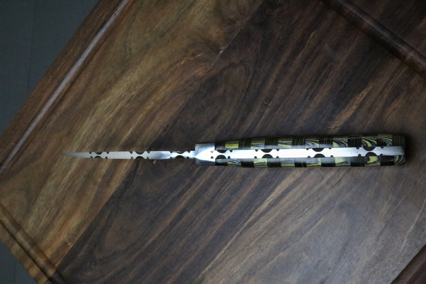 Premium Hunting Dagger ( J2 Blade / Chess Wood Handle 6 Gauge Engraved , With Leather cover