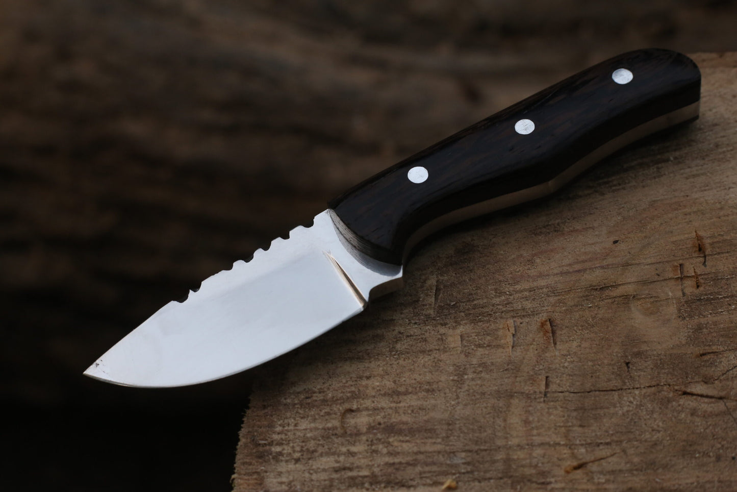 Premium Hunting Dagger ( Blade J2- Handle Wenge wood 6 Gauge Engraved ) With Leather Cover