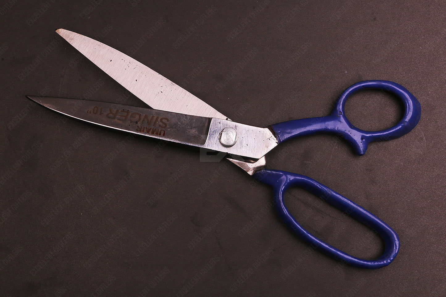 Professional Singer 10″ Tailor Scissor Blue Handle – Premium Quality Tailoring Scissors for Precision Cutting
